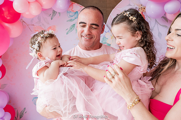 0050 - Maria Eduarda 4 anos e Manuela 1 ano - DF4_1499
