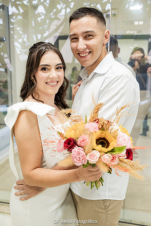 0104 - 2025-04-25 - Maria e Vitor - Civil - DF4_3028