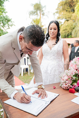 0196 - Claudilene e Guilherme - Casamento - DF4_4313