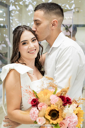 0109 - 2025-04-25 - Maria e Vitor - Civil - DF4_3045