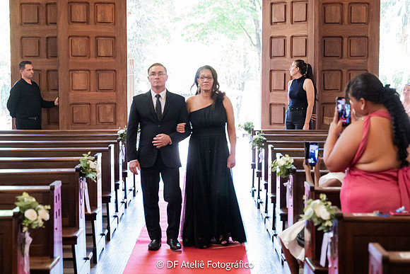 0083 - Caroline e Gabriel - Casamento - DF4_5556