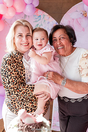 0084 - Maria Eduarda 4 anos e Manuela 1 ano - DF4_1644