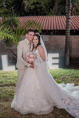 0250 - Claudilene e Guilherme - Casamento - DF4_4526