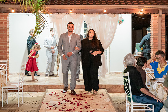 0029 - Aliny e Luís Eduardo - Casamento - DF4_8075