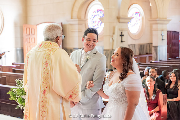 0137 - Caroline e Gabriel - Casamento - DF4_5667