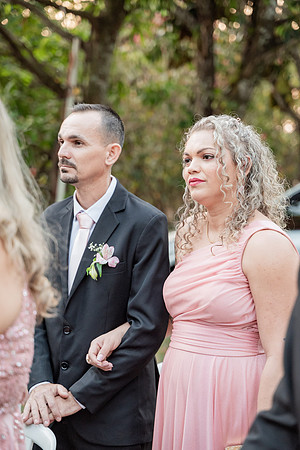 0179 - Claudilene e Guilherme - Casamento - DF4_4285