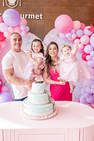 0037 - Maria Eduarda 4 anos e Manuela 1 ano - DF4_1451